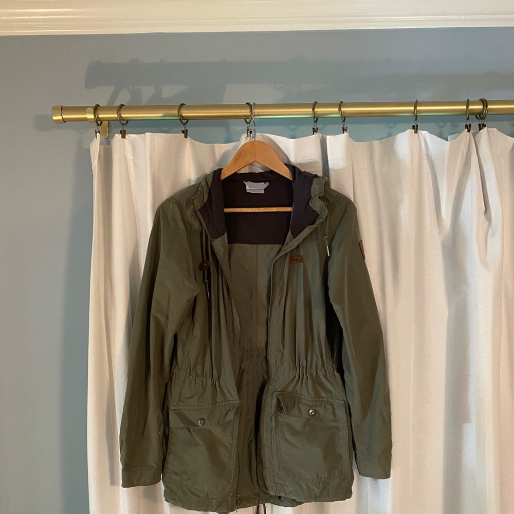 Columbia Lightweight Anorak Jacket with Hood
